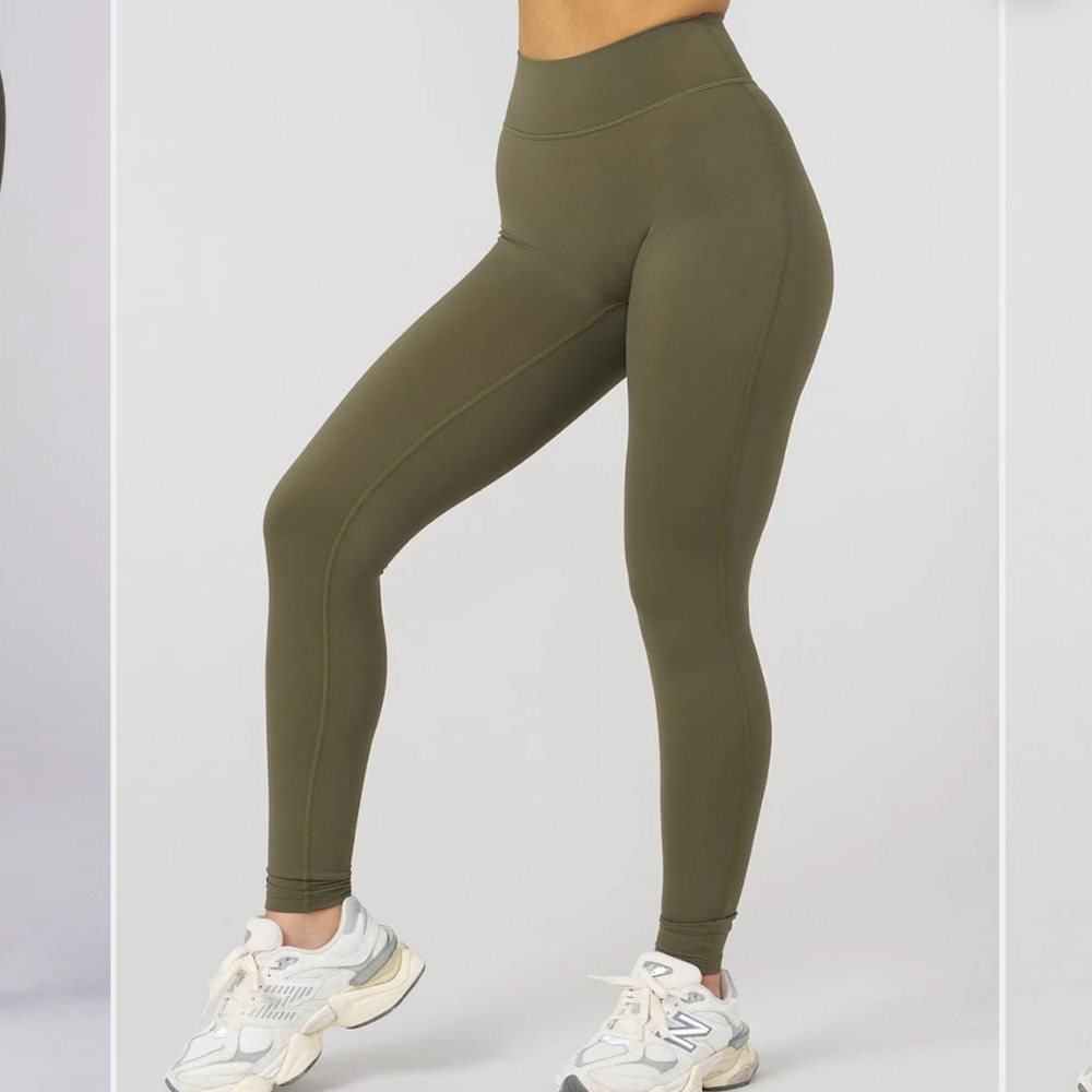 Youngla for her leggings